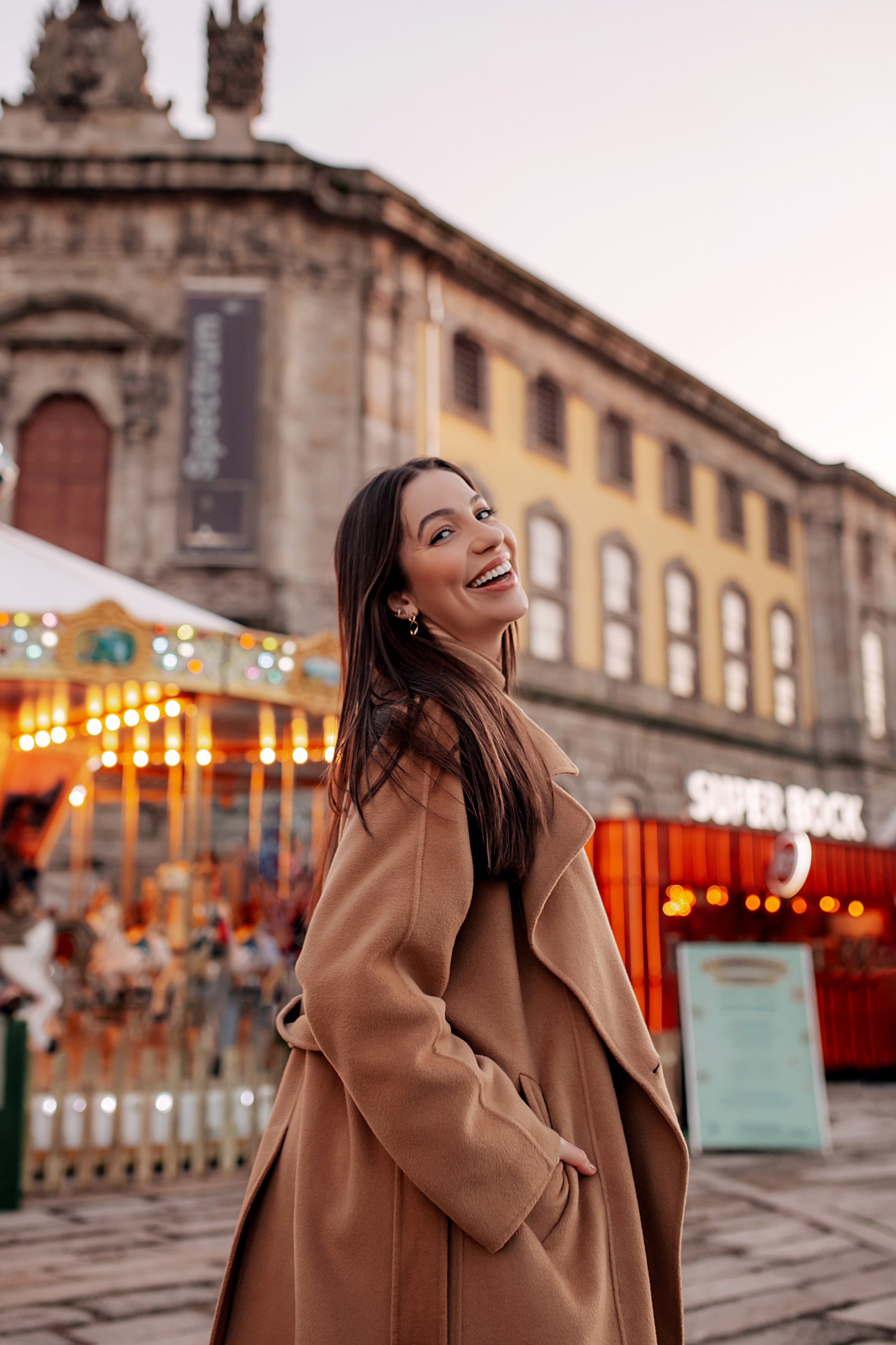 Aline Delamare em Porto, Portugal